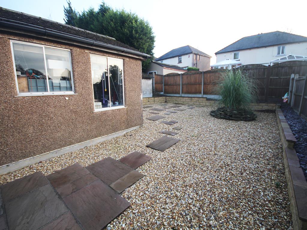 3 bedroom semi-detached house SSTC in Nelson - IMG_0625.jpg